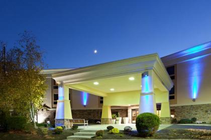 Holiday Inn Express Hershey-Harrisburg Area an IHG Hotel - image 12