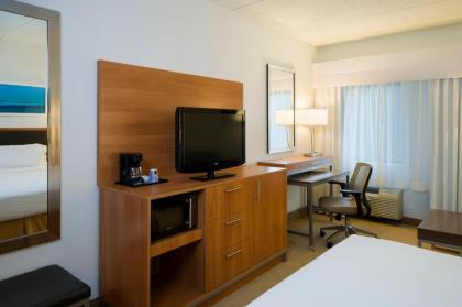 Holiday Inn Express Hershey-Harrisburg Area an IHG Hotel - image 20