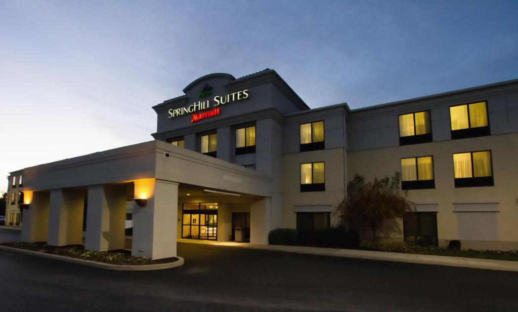 SpringHill Suites by Marriott Hershey Near The Park - main image