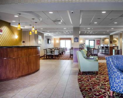 Comfort Suites Hummelstown - image 11