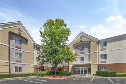 Candlewood Suites Huntersville Lake Norman Area an IHG Hotel Huntersville