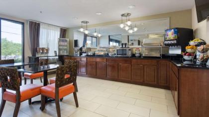 Best Western Plus Huntersville - image 9