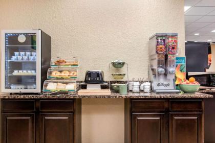 Quality Inn Huntingburg - image 2