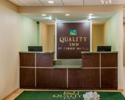 Quality Inn Huntingburg - image 3