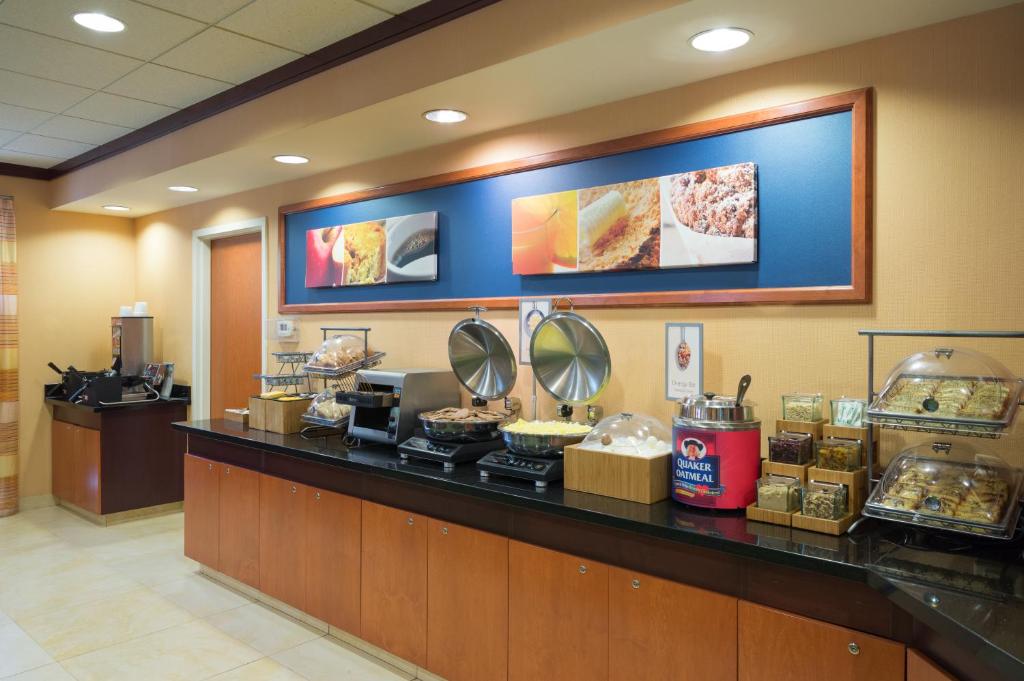 Fairfield Inn & Suites Huntingdon Raystown Lake - image 7