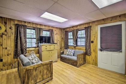 Urban Ranch Apartment with 50 Acres by Raystown Lake - image 10