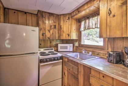 Cabin with Deck and Ranch - 1 Mi to Raystown Lake! - image 6