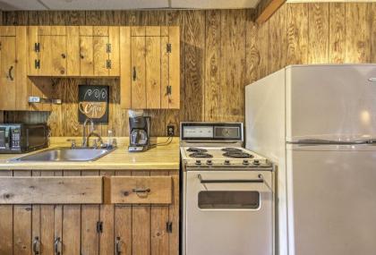 Ranch Apt with 50 Acres - Minutes to Raystown Lake! - image 8