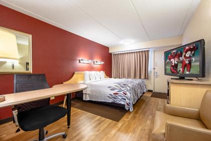 Red Roof Inn Huntington - image 14