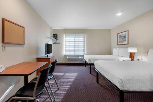 Suburban Extended Stay Hotel Huntsville University Area - image 5