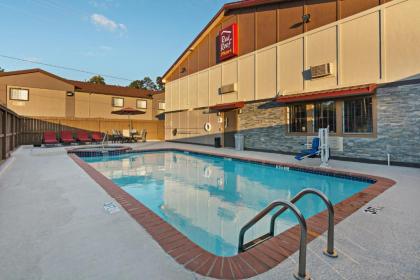 Red Roof Inn PLUS+ Huntsville - image 2