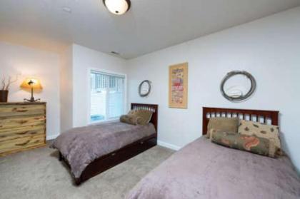 3 Bedroom Huntsville Utah Lodging Option - Sleeps 12 People LS 23 - image 13