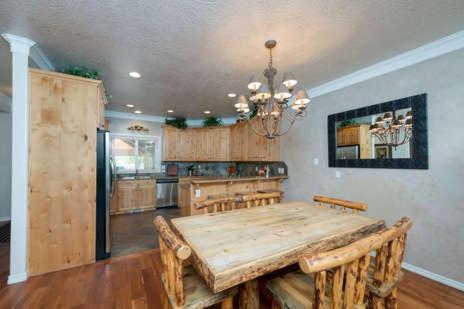 3 Bedroom Huntsville Utah Lodging Option - Sleeps 12 People LS 23 - image 6