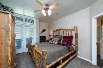 3 Bedroom Huntsville Utah Lodging Option - Sleeps 12 People LS 23 - image 8