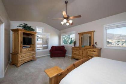 4 Bedroom Luxury Huntsville Utah Vacation Rental - 10 Mins From Snowbasin LS 43 - image 9