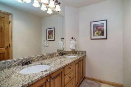 Lakefront Huntsville Utah Lodging Option - 3 Bedroom Sleeps 10 - image 15