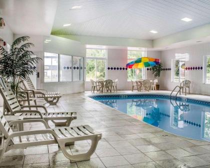 Quality Inn Huron - image 15