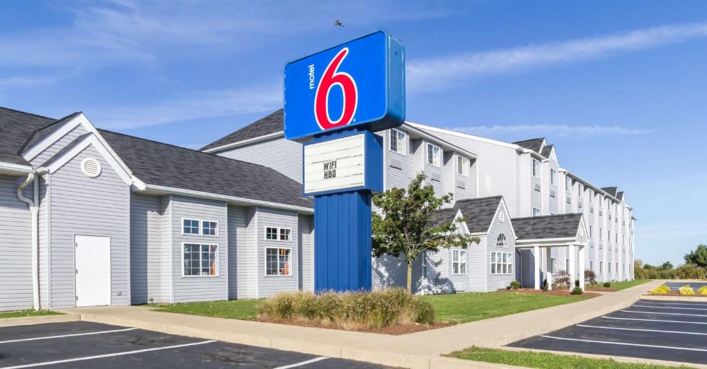 Motel 6-Huron OH - Sandusky - image 3