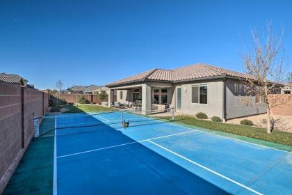 Dixie Springs Hurricane Home with Pickleball! - image 2