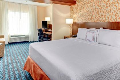 Fairfield Inn & Suites by Marriott Cape Cod Hyannis - image 18