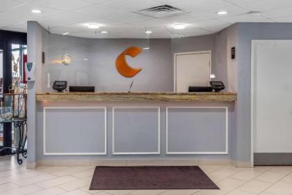 Comfort Inn - Cape Cod Hyannis - image 3