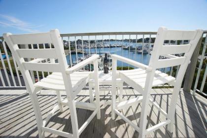 Anchor In Distinctive Waterfront Lodging - image 7