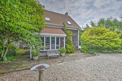 Charming Hyannis Home with Deck 0 2 Mi to the Beach - image 13