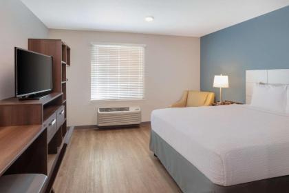 WoodSping Suites Washington DC East Arena Drive - image 15