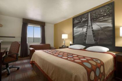 Super 8 by Wyndham Idaho Falls - image 10