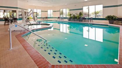 Best Western Plus CottonTree Inn - image 2