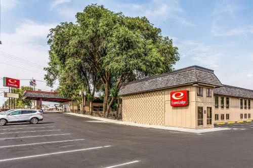 Econo Lodge near Snake River - main image