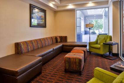 Hampton Inn Idaho Falls / Airport - image 7