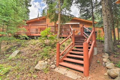 Mountain Cabin with Deck and Backyard on Mill Creek! - image 14