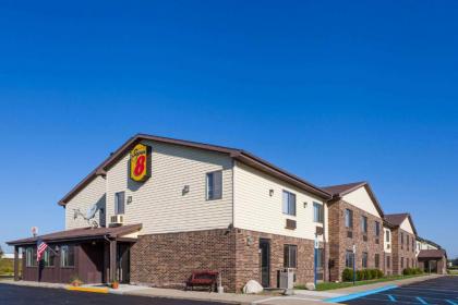 Super 8 by Wyndham Imlay City Imlay City