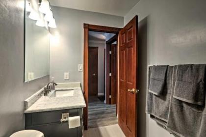 Sleek Modern Condo in the Heart of Incline Village! - image 2