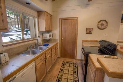 Whispering Wood by Lake Tahoe Accommodations - image 16