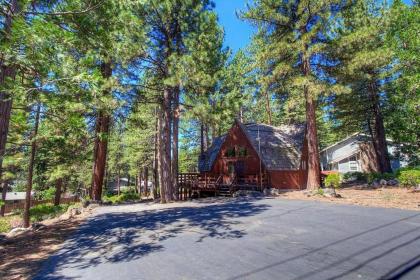 Fool Around House by Lake Tahoe Accommodations - image 10