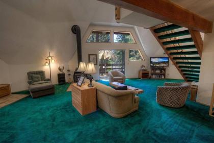 Fool Around House by Lake Tahoe Accommodations - image 16