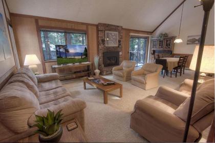 Brookstone Pines by Lake Tahoe Accommodations - image 11