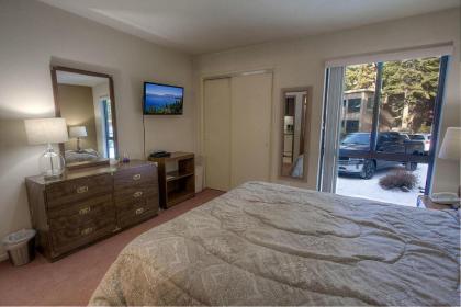 Sparrows Nest by Lake Tahoe Accommodations - image 2