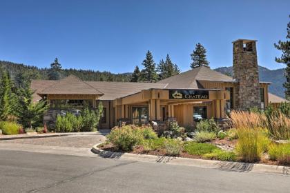 Inviting Cabin Less Than 3 Mi to Lake Tahoe and Skiing! - image 17