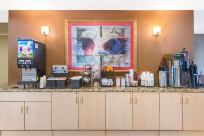 Microtel Inn and Suites Independence - image 4