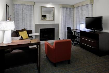 Residence Inn by Marriott Cleveland Independence - image 14