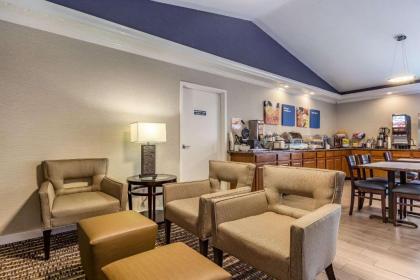 Comfort Inn Independence - image 9