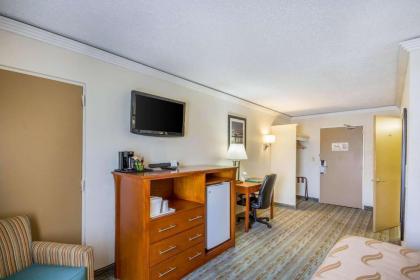 Quality Inn & Suites Kansas City - Independence I-70 East - image 7