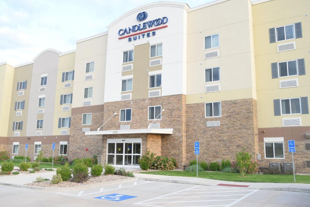 Candlewood Suites Independence an IHG Hotel - main image