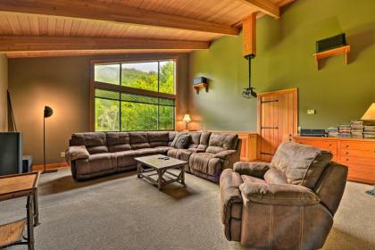 Premier Appalachian Living with Panoramic Vistas - image 11