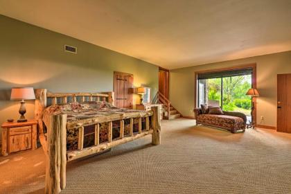 Premier Appalachian Living with Panoramic Vistas - image 13