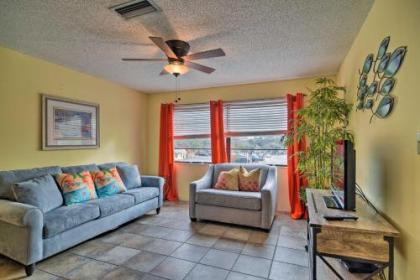 Renovated Oceanside Retreat on Indian Rocks Beach!