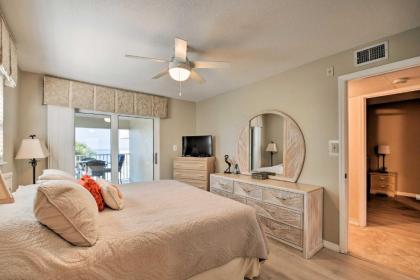 Indian Shores Condo with Balcony and Pool on the Beach! - image 15